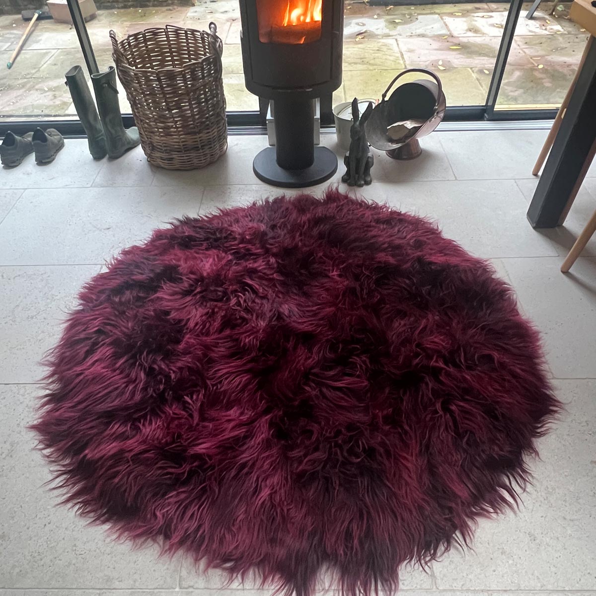 Icelandic Sheepskin Burgundy Rug | Throw Round