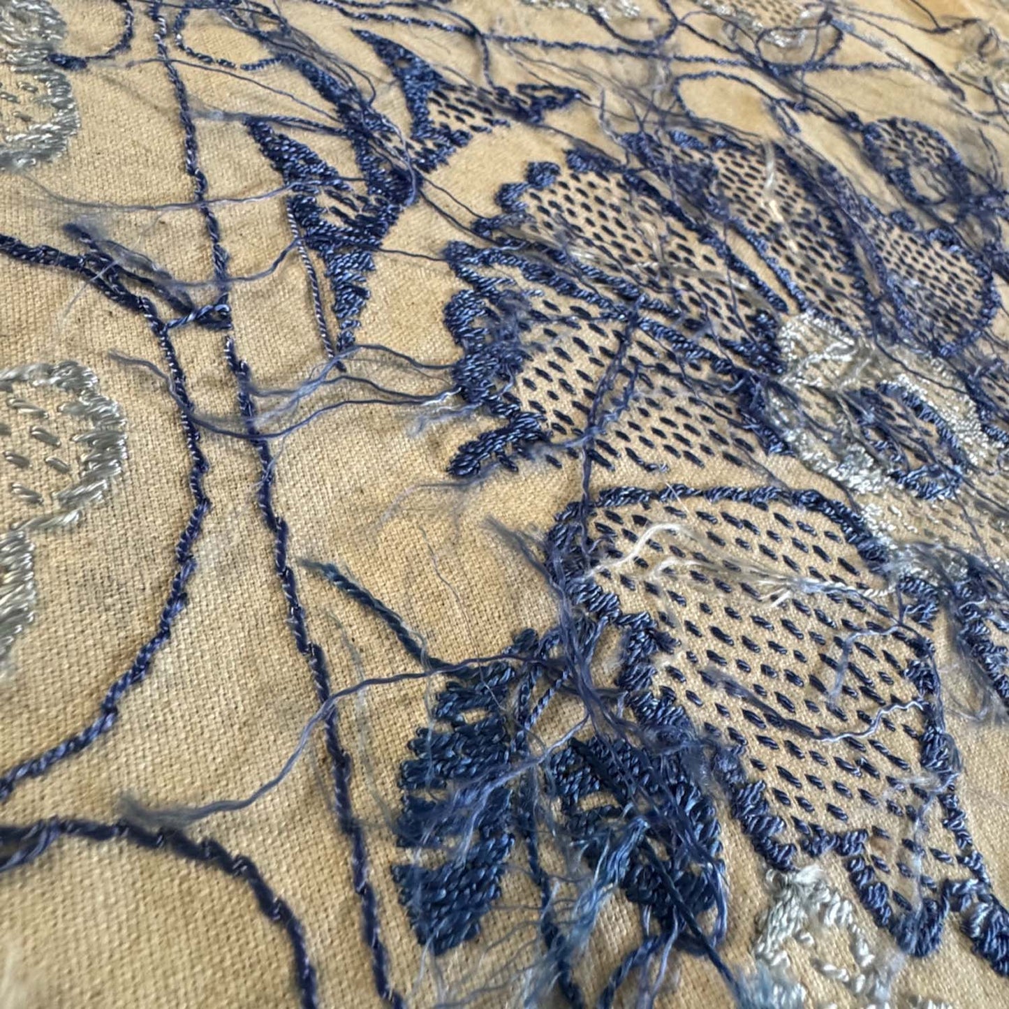 Ouzbeki Suzani Mur textile brodé à la main suspendu | Décoration intérieure | Coureur | 100 cm x 100 cm SUZ220518017