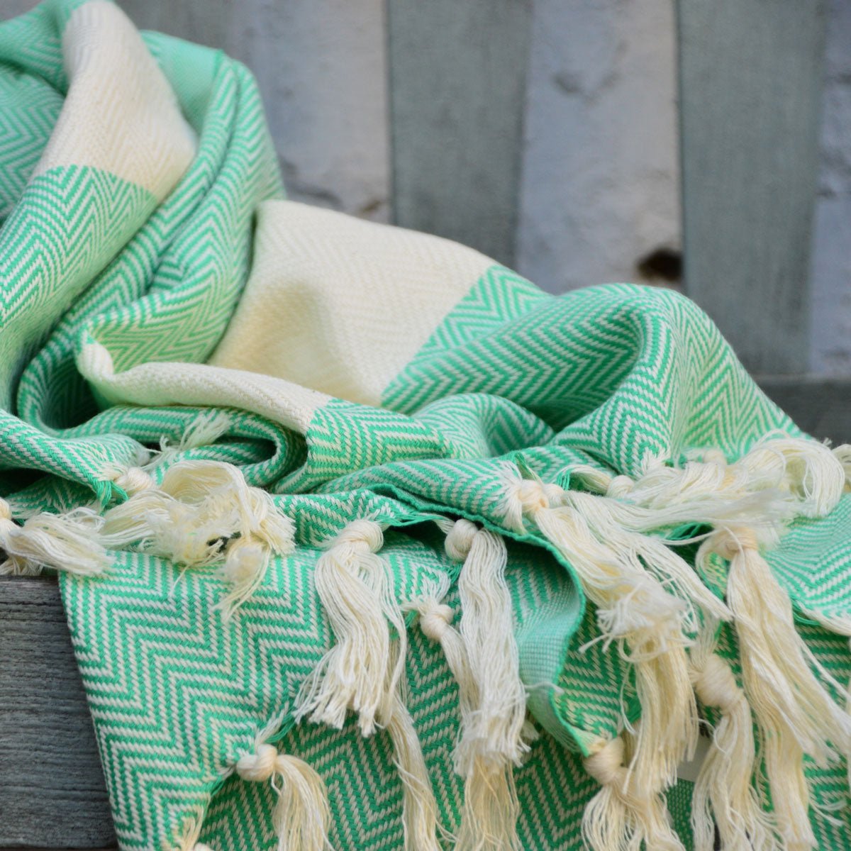 Harrington Bed Throw Medium 110cm x 180cm - Mint Green - Wildash London