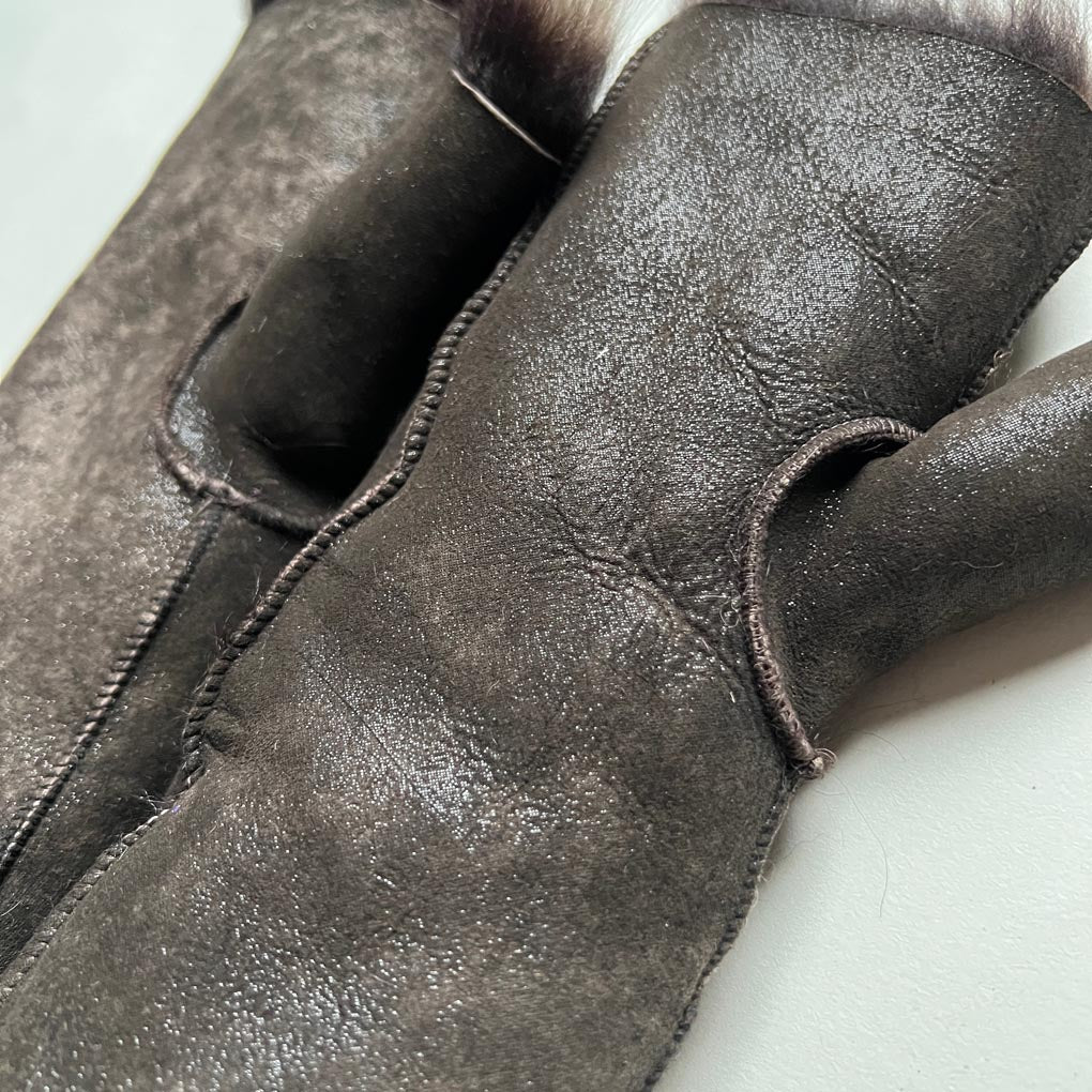 Tuscan Shearling Fingerless Reversible Sheepskin Gloves | Long Cuff | Distressed Brown - Wildash London