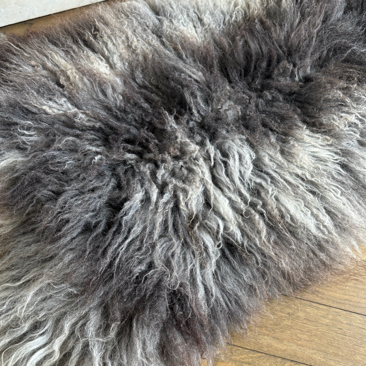 British Rare Breed Sheepskin Hide Unique Large 24100101RB