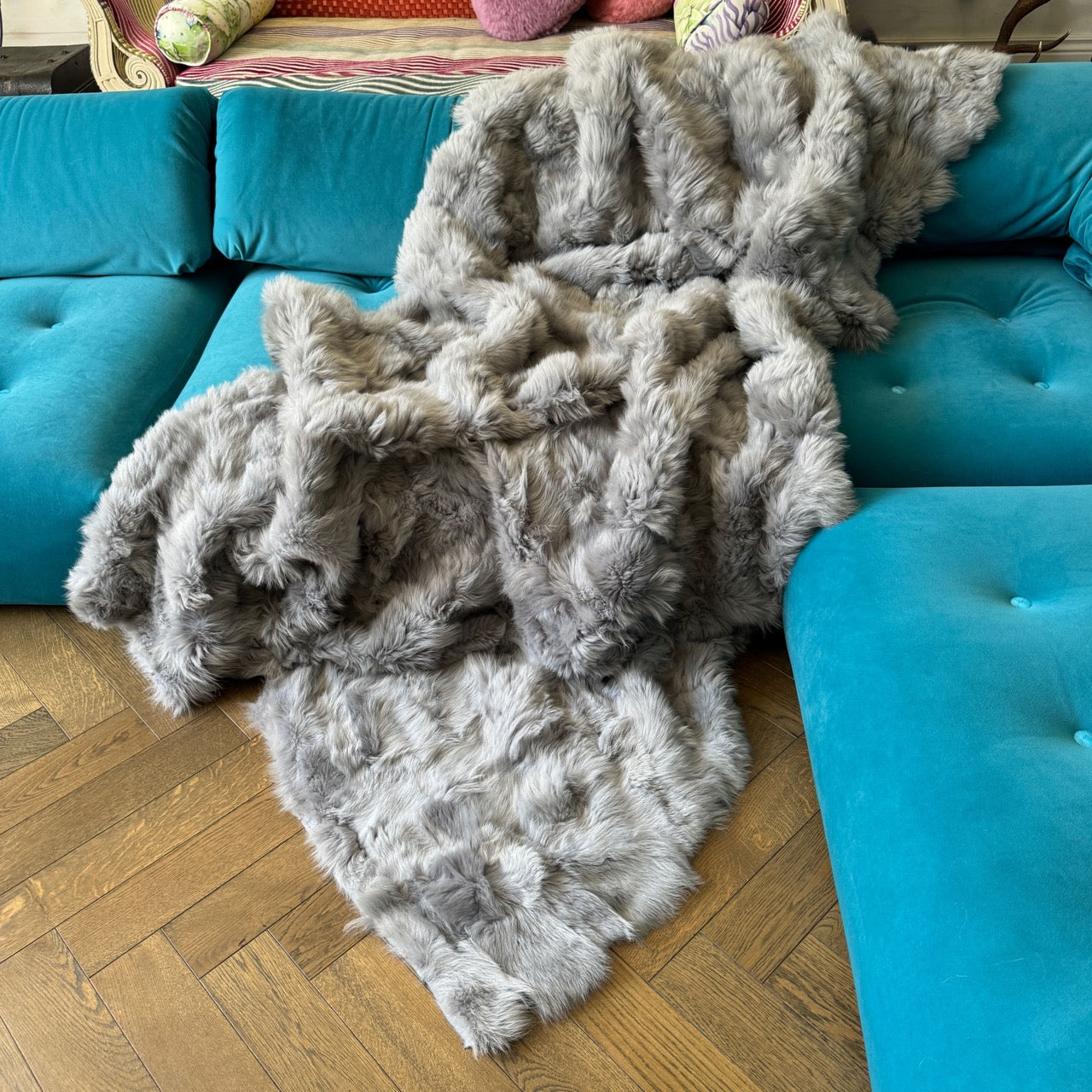 Light Grey Toscana Shearling Throw | Sheepskin Blanket | Rug | 140cm x 240cm | 241004LG