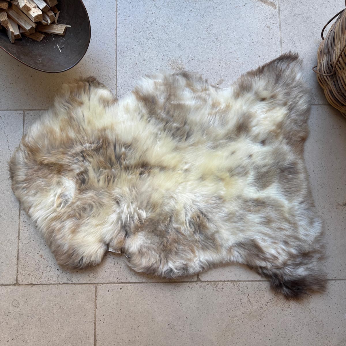 Large Rare Breed British Sheepskin Rug – Fawn & Vanilla | Natural, Undyed | Soft & Sustainable