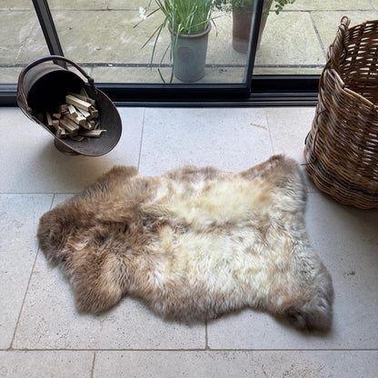 Large Rare Breed British Sheepskin – Wild Caramel Freckle