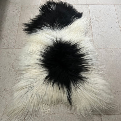 Icelandic Rare Breed YinYang Black & White Sheepskin Hide Unique Large 240102IL04