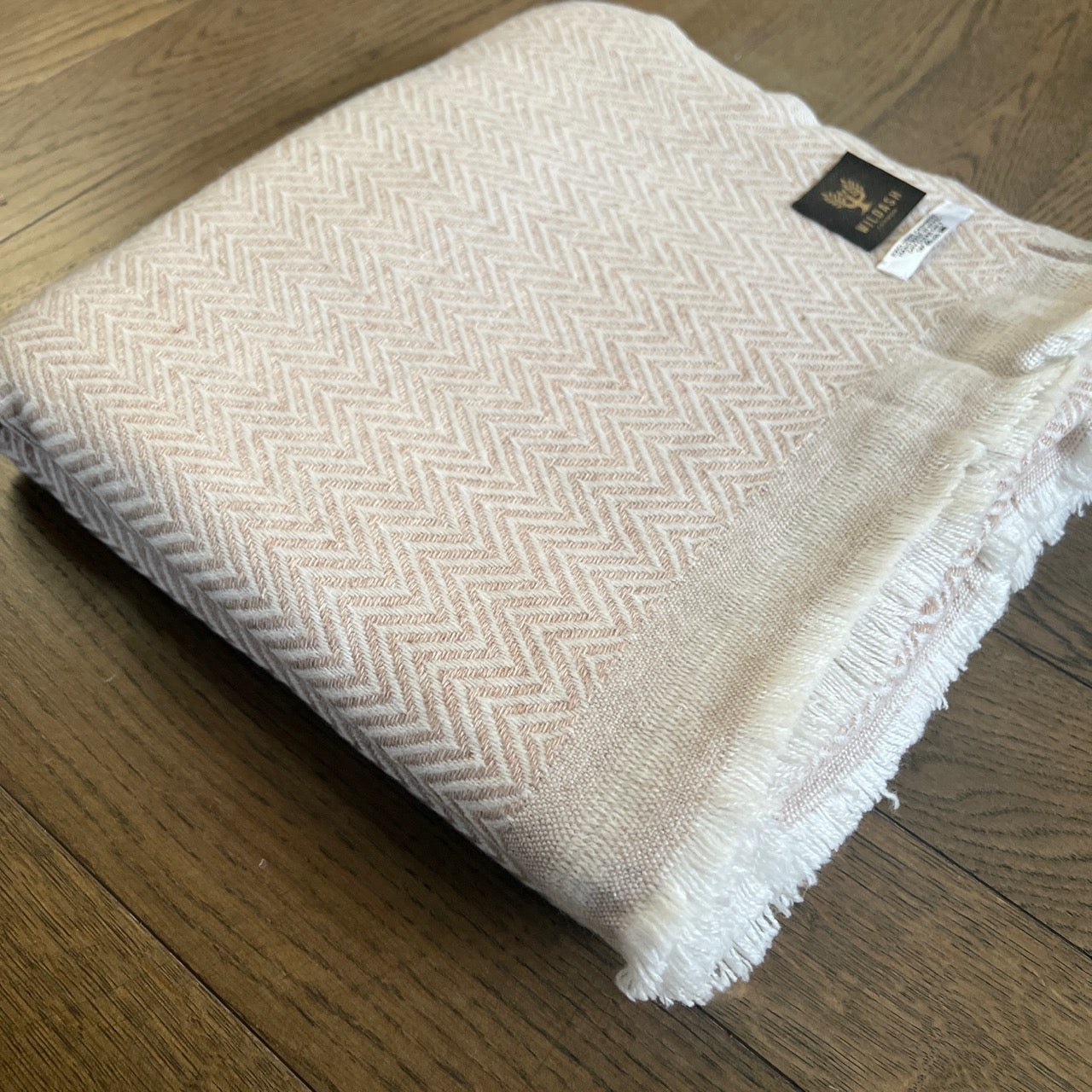 100% Cashmere Throw Latté Light Honey Gold Chevron | 125cm x 250cm