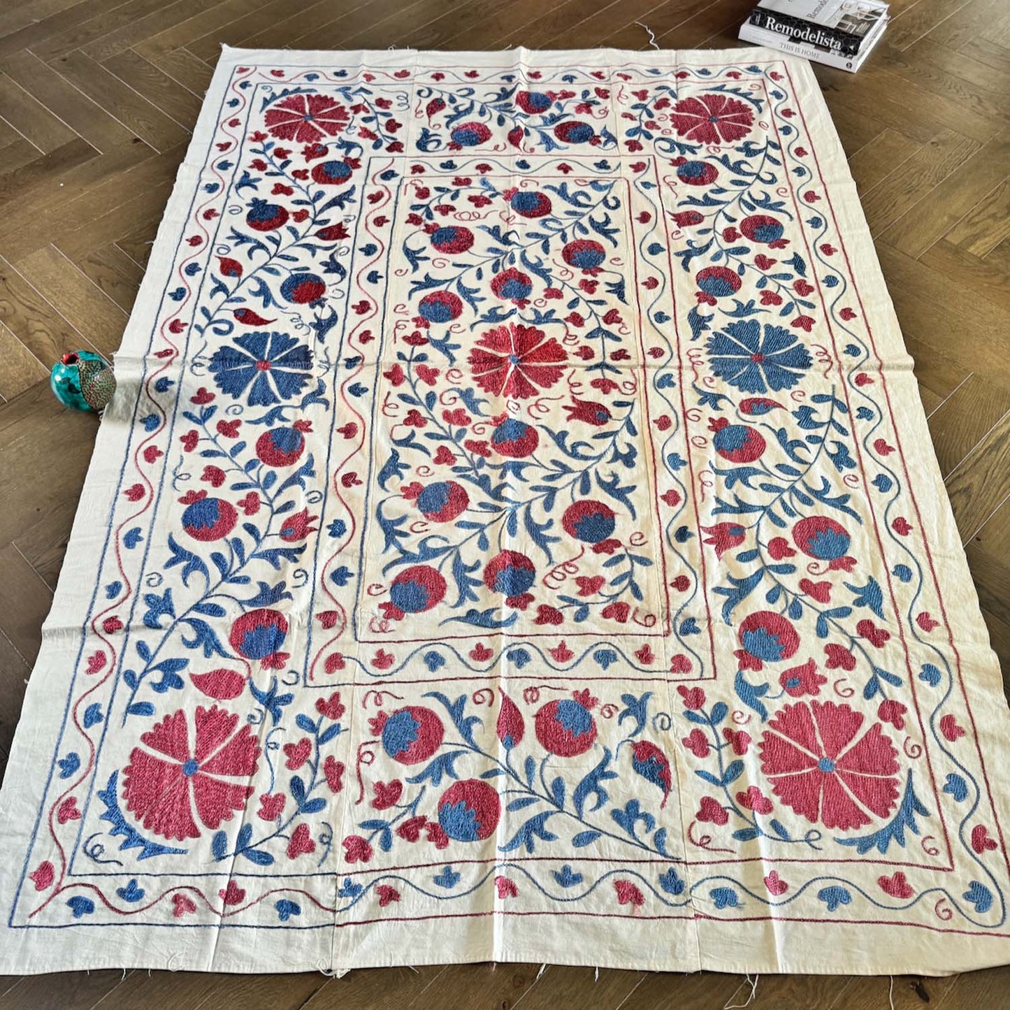 Ouzbeki Suzani Mur textile brodé à la main suspendu | Décoration intérieure | Coureur | 100 cm x 100 cm SUZ220518017