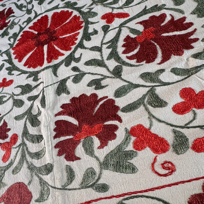 Hand-Embroidered Suzani Textile – 100cm Square | Cream Cotton with Red & Sage Silk Embroidery