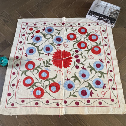 Hand-Embroidered Suzani Textile – 100cm Square | Cream Cotton with Blue, Burgundy, Red & Green Silk Embroidery