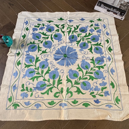 Ouzbeki Suzani Mur textile brodé à la main suspendu | Décoration intérieure | Coureur | 100 cm x 100 cm SUZ220518017