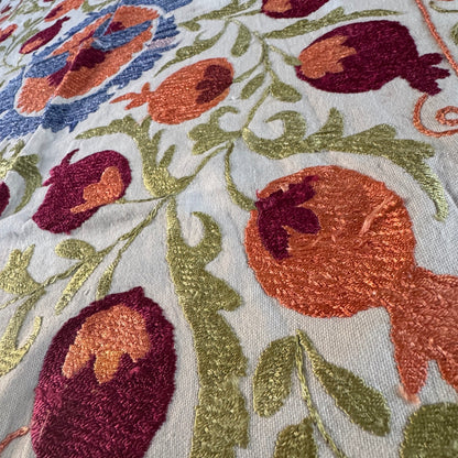 Ouzbeki Suzani Mur textile brodé à la main suspendu | Décoration intérieure | Coureur | 100 cm x 100 cm SUZ220518017