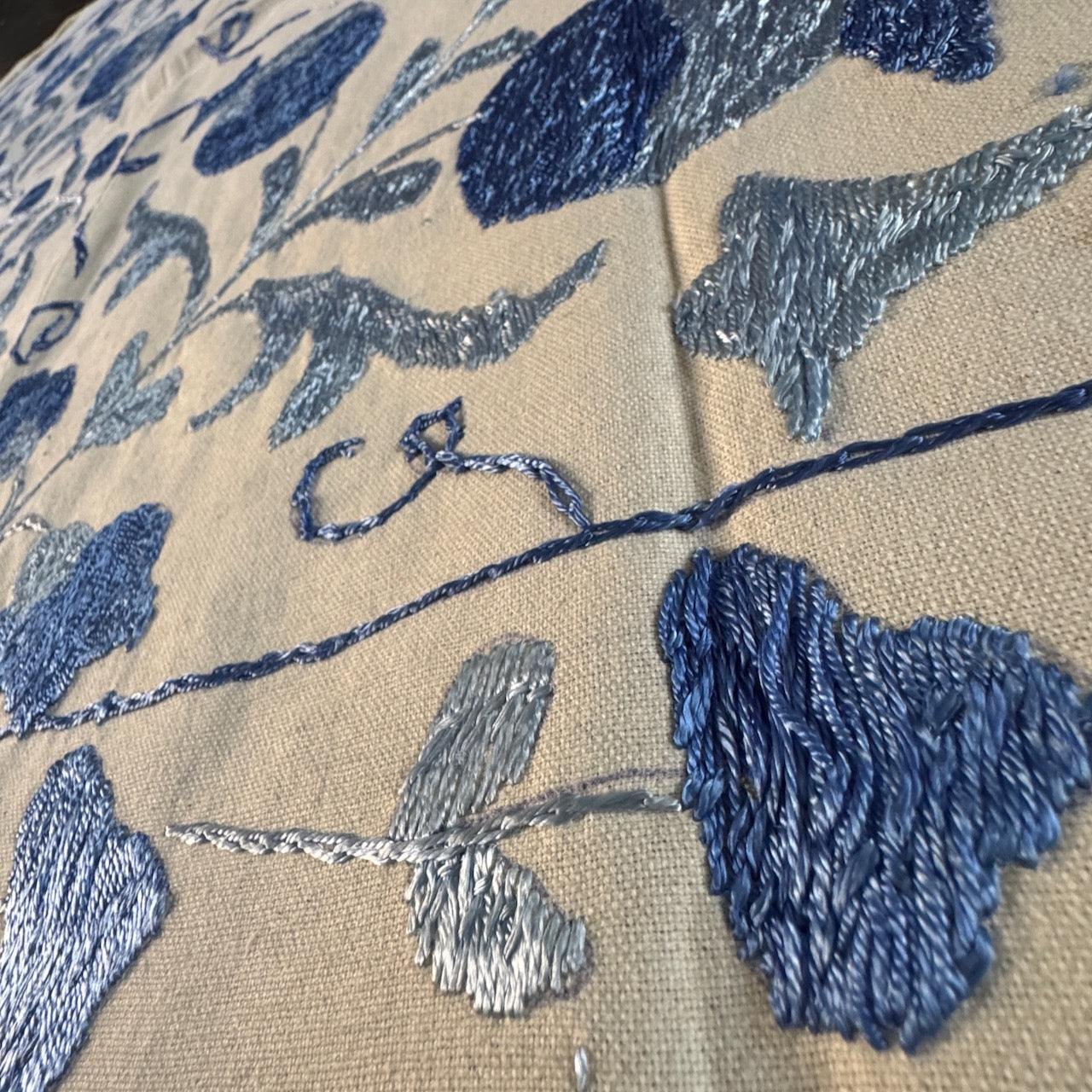 Hand-Embroidered Suzani Textile – 100cm Square | Cream Cotton with Two-Tone Blue Silk Pomegranate Motif