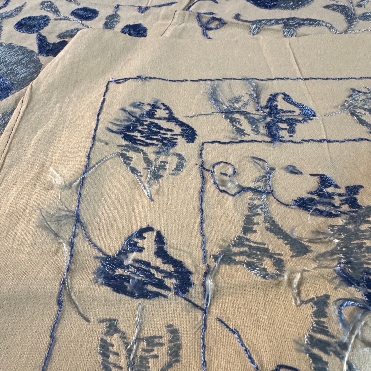 Hand-Embroidered Suzani Textile – 100cm Square | Cream Cotton with Two-Tone Blue Silk Pomegranate Motif