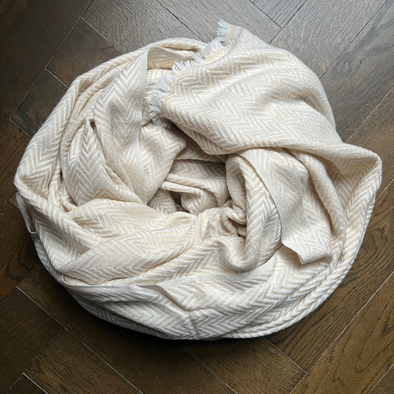 100% Cashmere Throw Latté Light Honey Gold Chevron | 125cm x 250cm