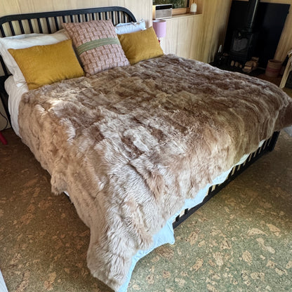 Light Caramel Toscana Shearling Throw | Sheepskin Blanket | Rug | 160cm x 230cm