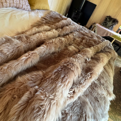 Light Caramel Toscana Shearling Throw | Sheepskin Blanket | Rug | 160cm x 230cm