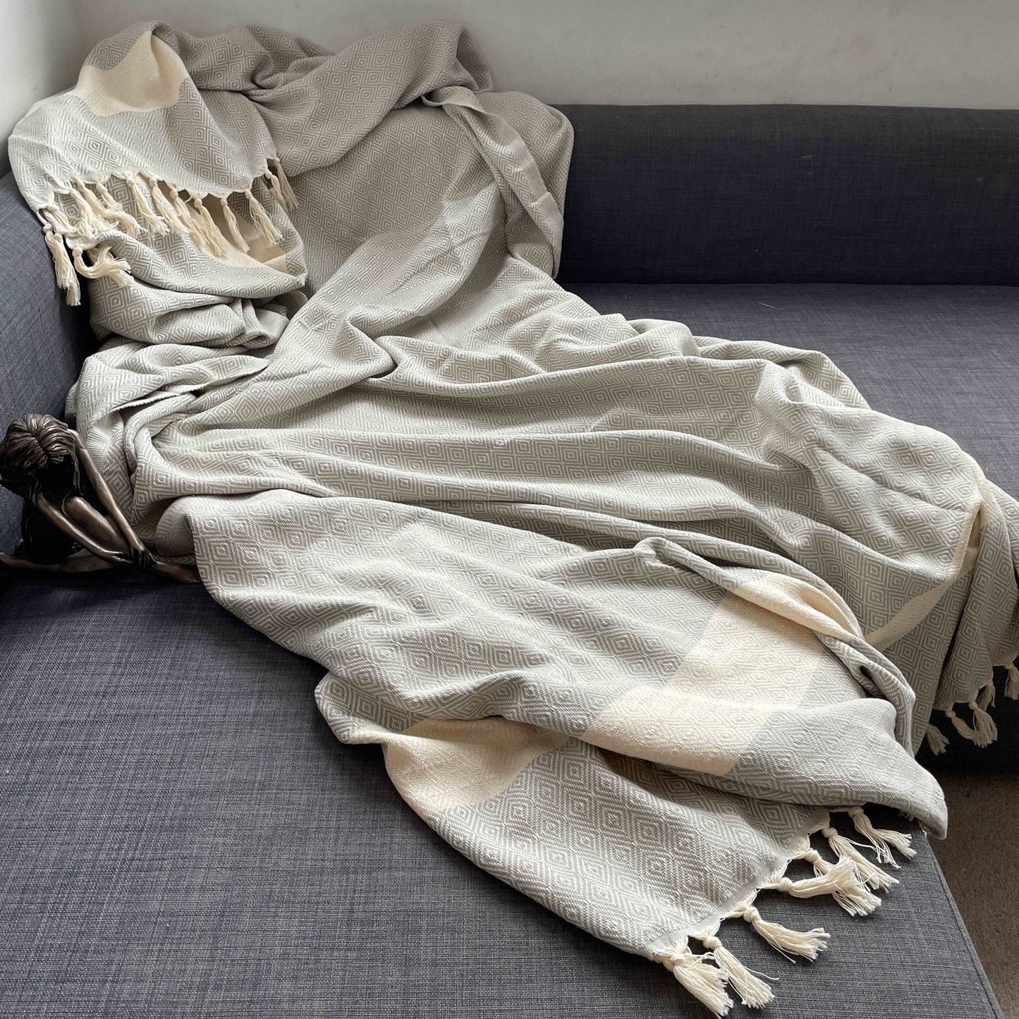 Alicia King Size Bed Throw XL | Soft Grey - Wildash London