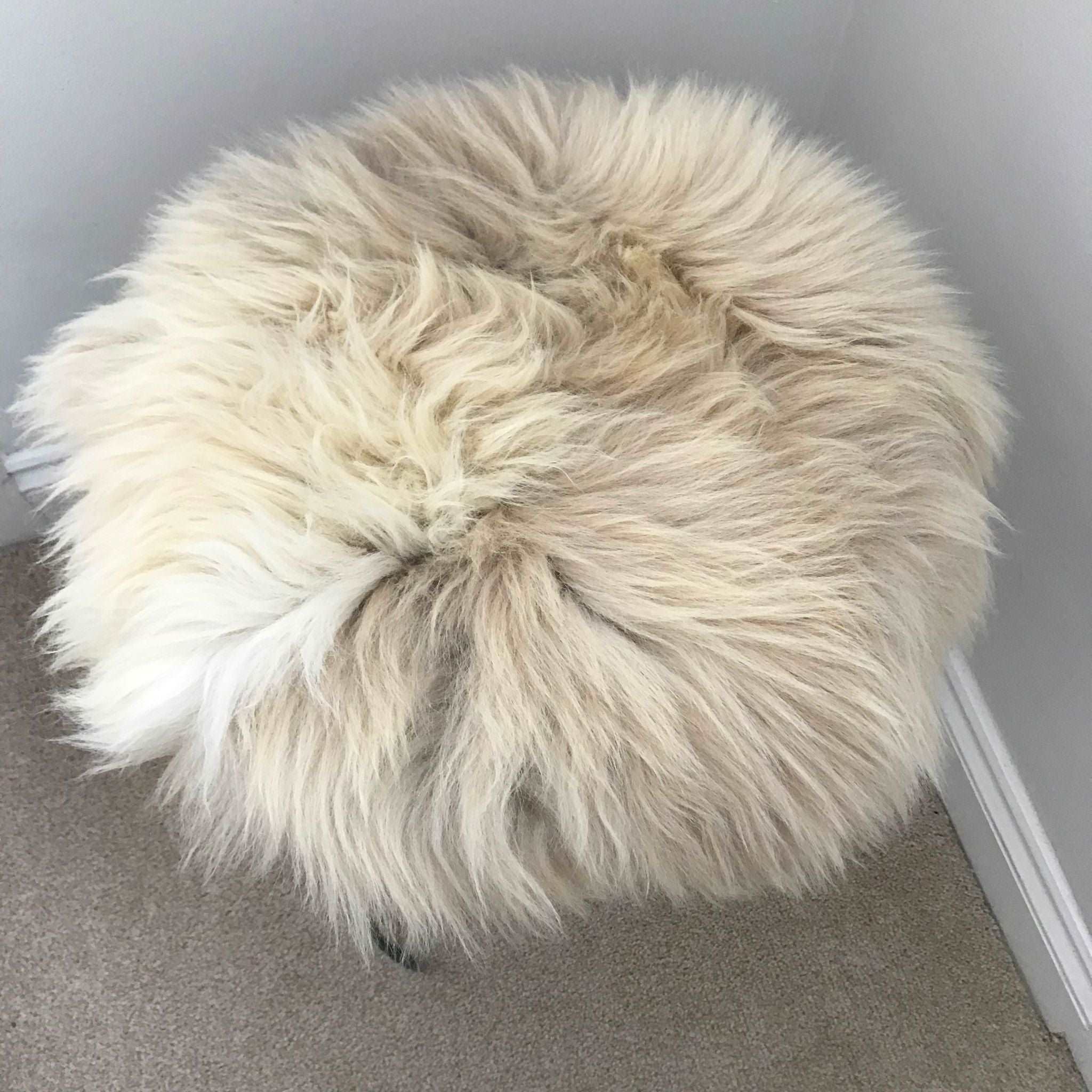 British Sheepskin Roundie Brindle Mix Natural ::: Seat Cover 35cm - Wildash London