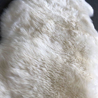 British White Sheepskin Rug 100% Natural & Sustainable | Extra Large - Wildash London