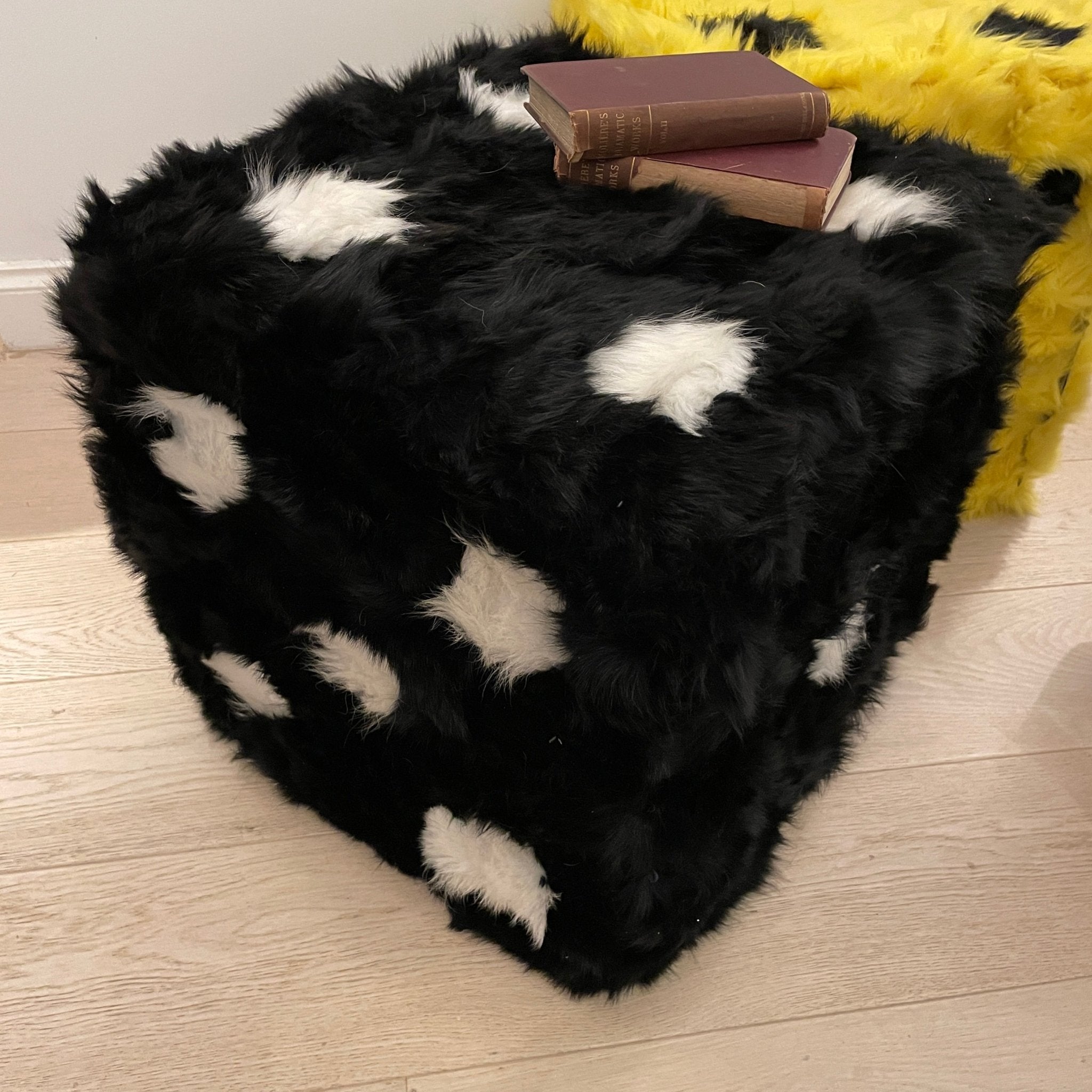 Furry Dice Pouffe Toscana Shearling - Black - Wildash London