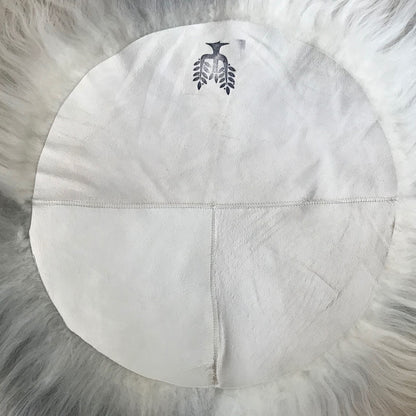 Icelandic Sheepskin Roundie Seat Cover Cream & Natural Grey Long 35cm - Wildash London