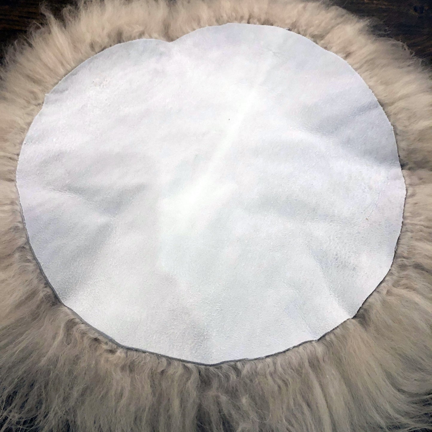 Icelandic Sheepskin Roundie Seat Cover Dove Grey Long 35cm - Wildash London