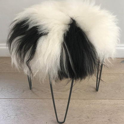 Icelandic Sheepskin Roundie Seat Pad Natural White & Black Longhair 35cm - Wildash London