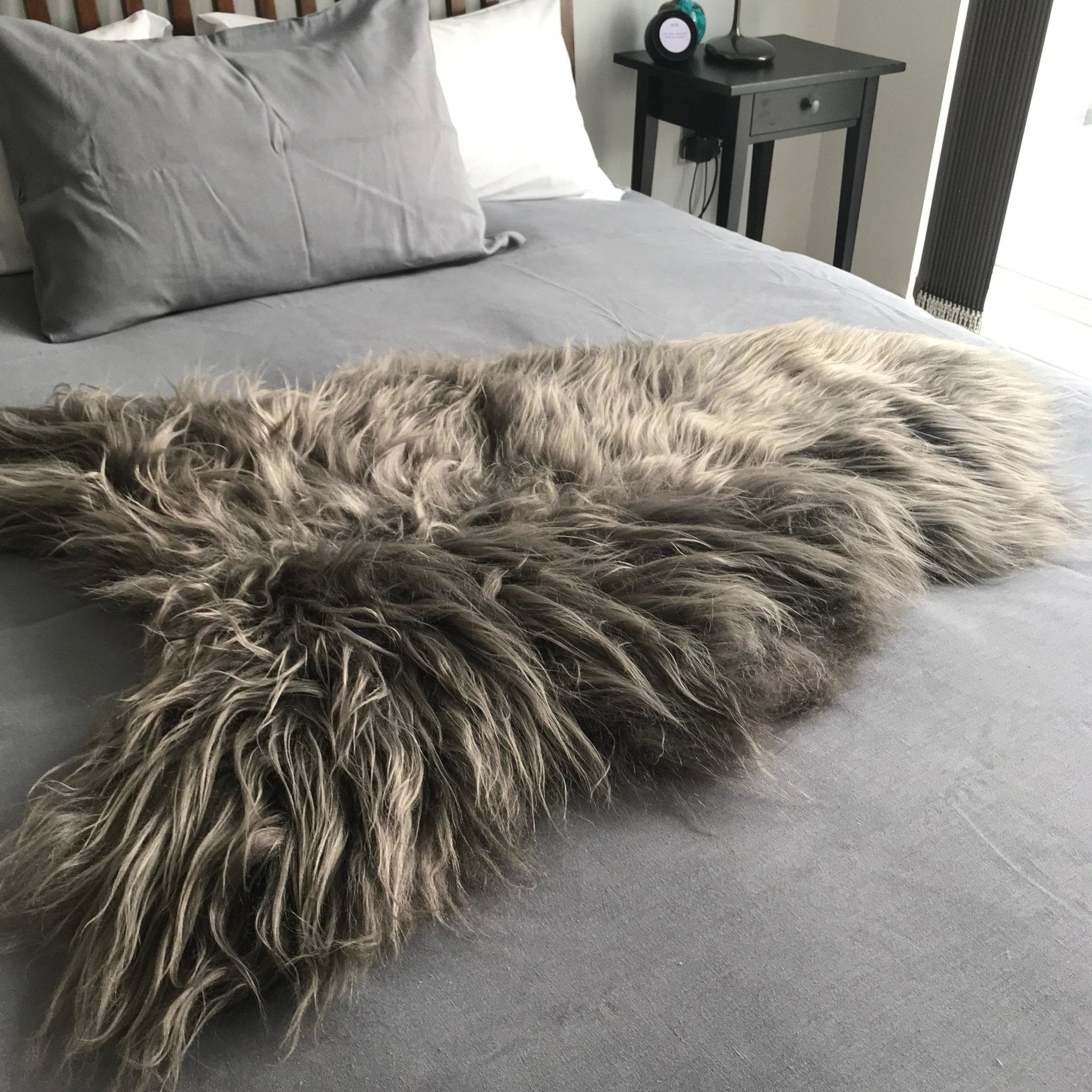 Icelandic Sheepskin Rug Warm Grey Sheepskin Throw - Wildash London