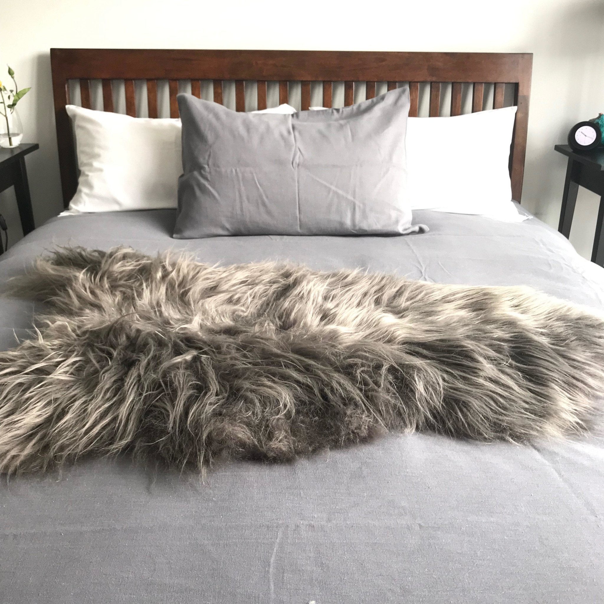 Icelandic Sheepskin Rug Warm Grey Sheepskin Throw - Wildash London