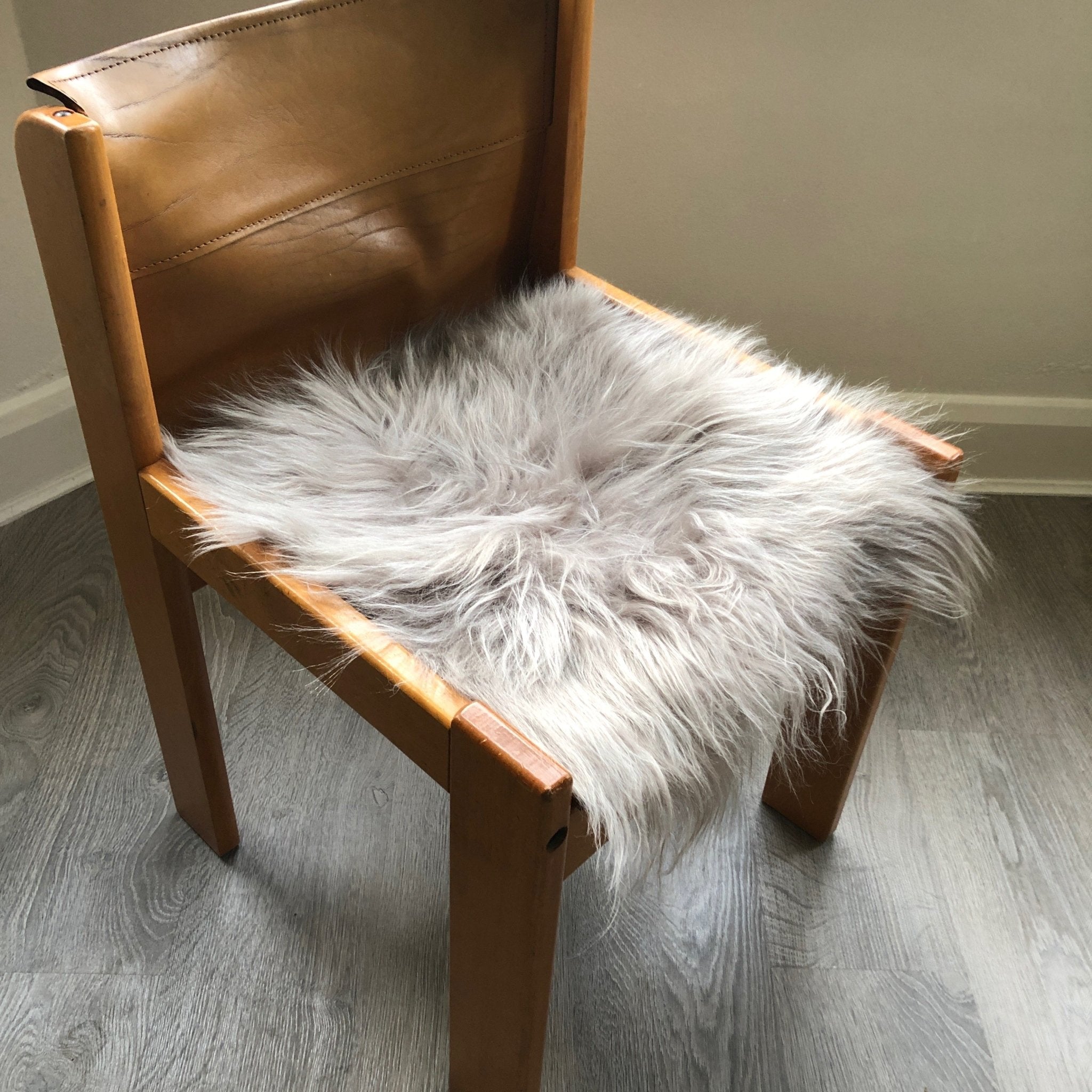 Icelandic Sheepskin Square Seat Cover 37cm Dove Grey - Wildash London