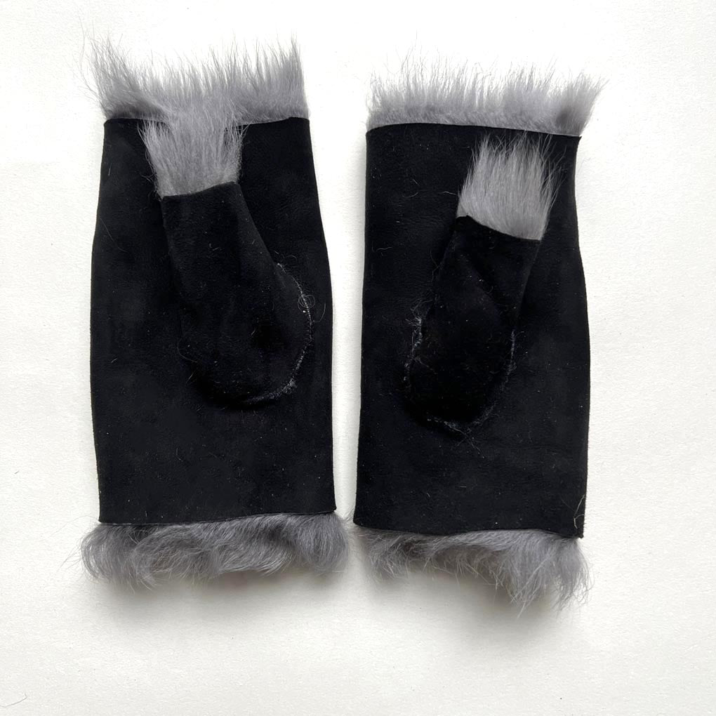 Men's Shearling Fingerless Reversible Sheepskin Gloves | Black - Wildash London