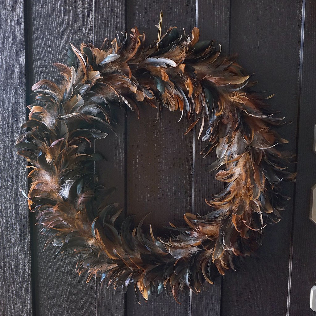 Natural Schlappen Feather Wreath Large 60cm - Wildash London