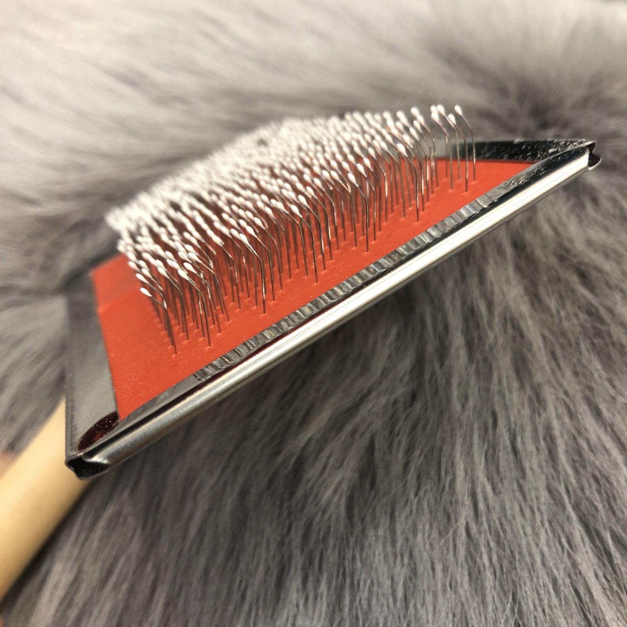 Sheepskin Brush Slicker Brush | Sheepskin Care - Wildash London