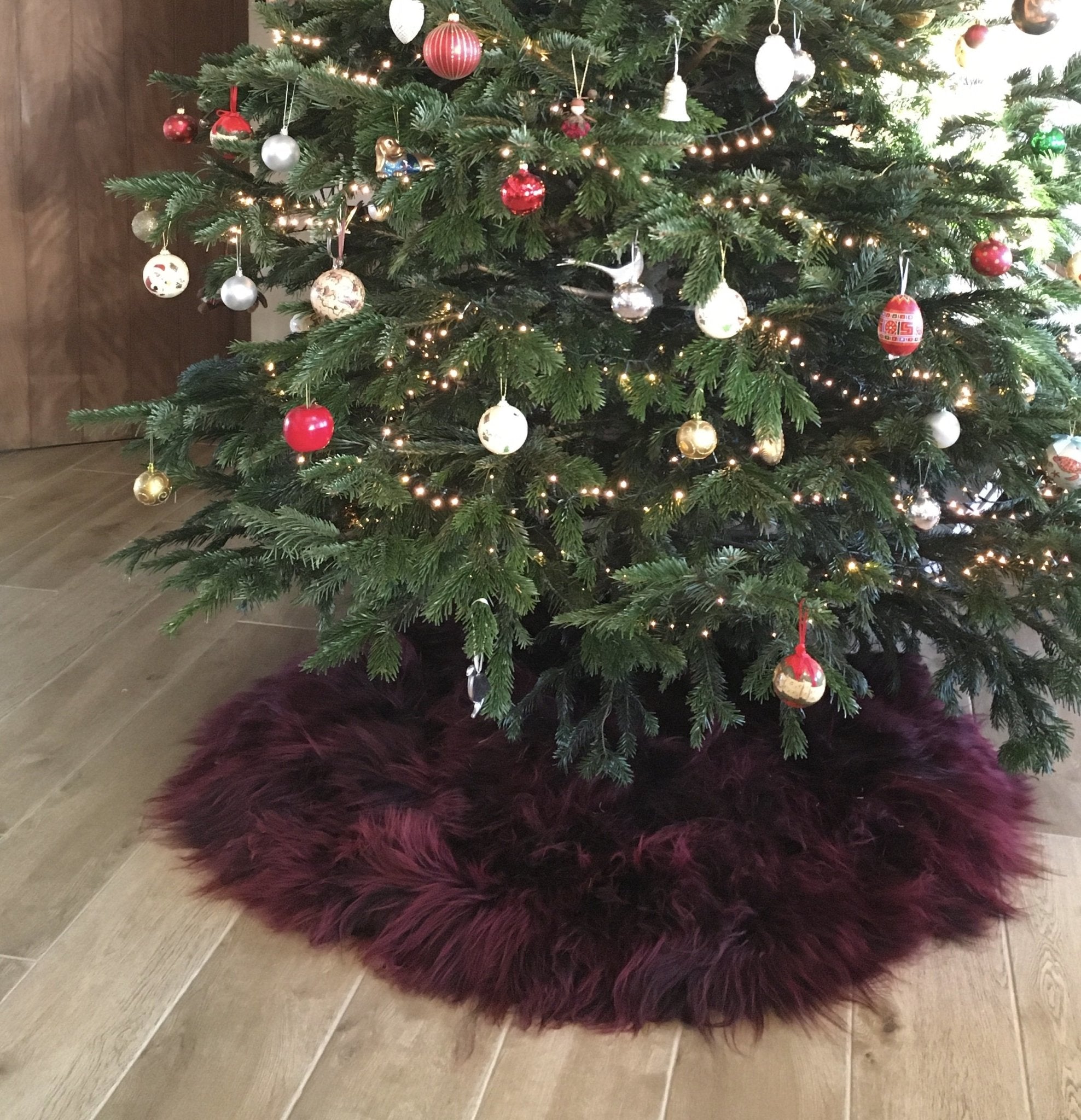 Farfi Christmas Tree Skirt Plush Thicker Soft Comfortable Anti-fade Scene  Layout Round Party Decoration Xmas Tree Floor Mat Party Supplies | Fruugo NO