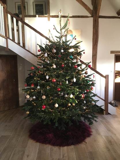 Ultimate Christmas Tree Skirt | Icelandic Sheepskin Burgundy - Wildash London