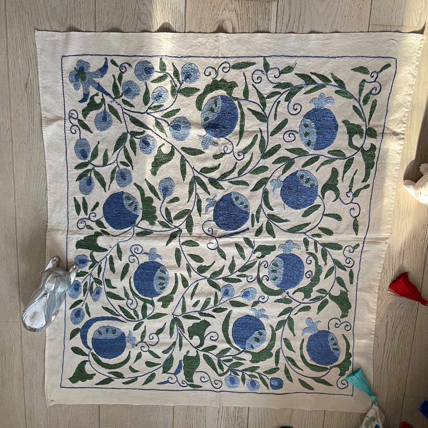 Uzbeki Suzani Hand Embroidered Textile Wall Hanging | Home Décor | Square | 100cm x 100cm SUZ0410001 - Wildash London