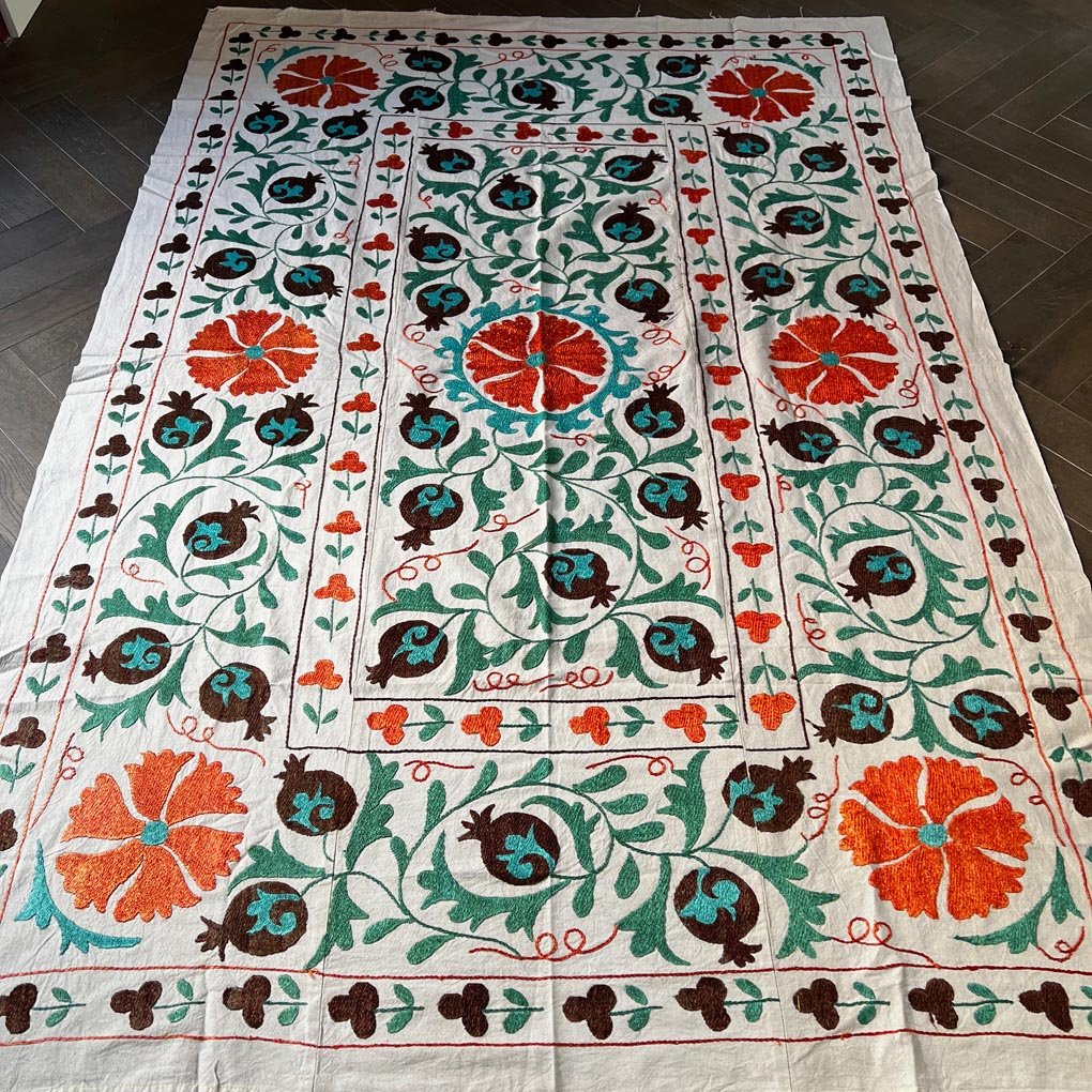 Uzbeki Suzani Hand Embroidered Textile Wall Hanging | Home Décor | Throw | 140cm x 200cm SUZ092904 - Wildash London