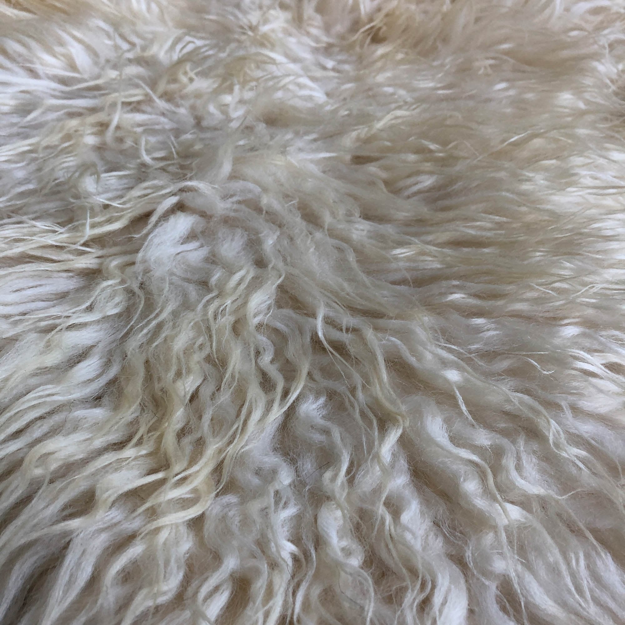 Icelandic Curly White Sheepskin Rug 100% Natural Sheep Skin Throw - Wildash London