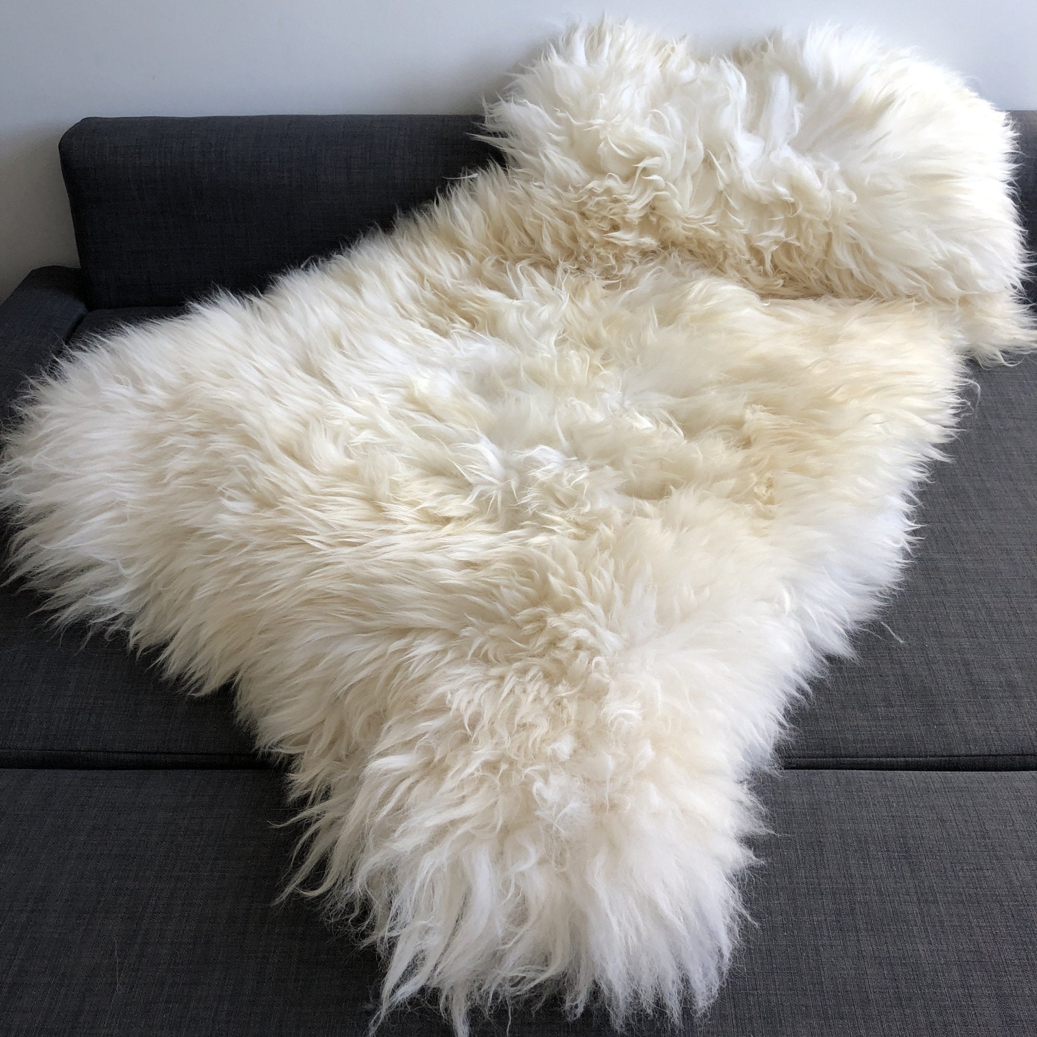 XXL British White Sheepskin Rug 100% Natural Ecofriendly - Wildash London